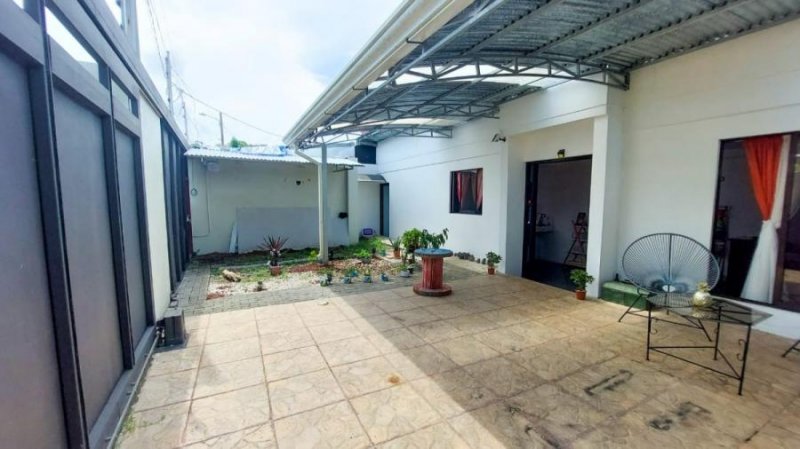 Casa en Venta en San Martin Siquirres, Limón