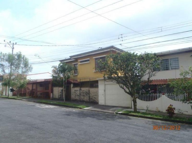 Foto Casa en Venta en Curridabat, Curridabat, San José - U$D 300.000 - CAV4272 - BienesOnLine