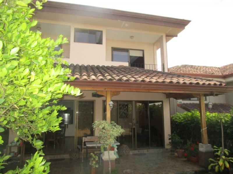 Foto Casa en Venta en San Francisco de Heredia, San Francisco, Heredia - U$D 299.000 - CAV76488 - BienesOnLine