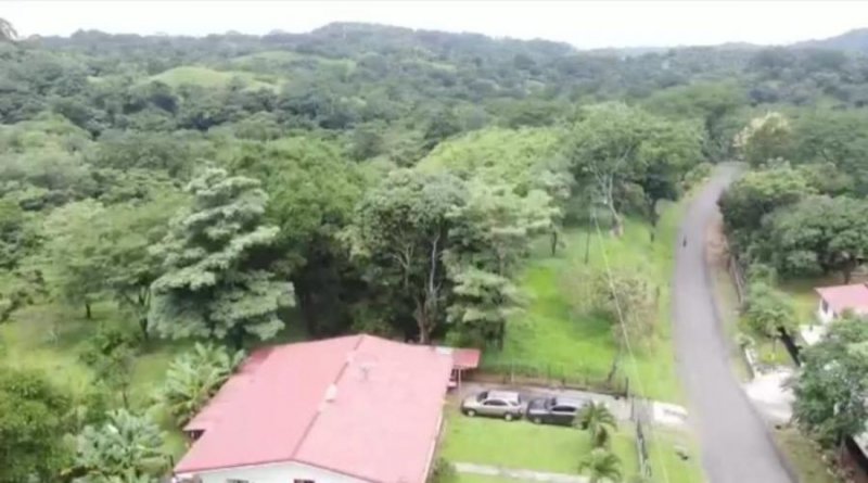 Terreno en Venta en  Esparza, Puntarenas