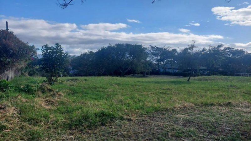 Terreno en Venta en  Mercedes, Heredia