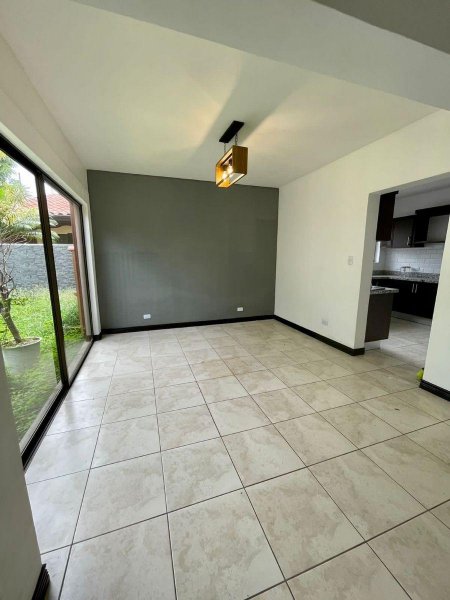 Foto Casa en Alquiler en Santa Ana, San José - U$D 1.550 - CAA63132 - BienesOnLine