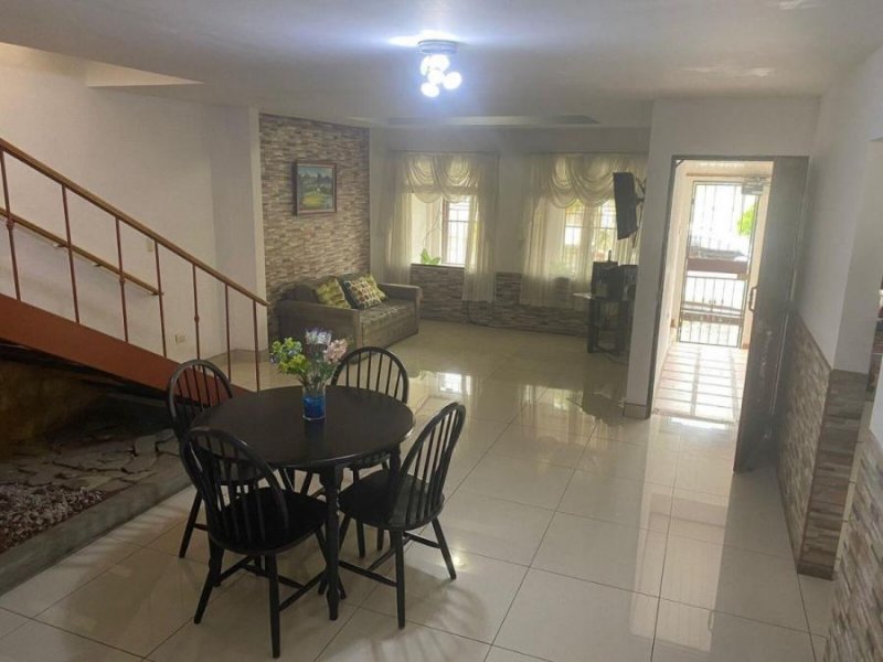 Foto Casa en Venta en San Francisco de Dos Ríos, San José - U$D 177.000 - CAV92911 - BienesOnLine