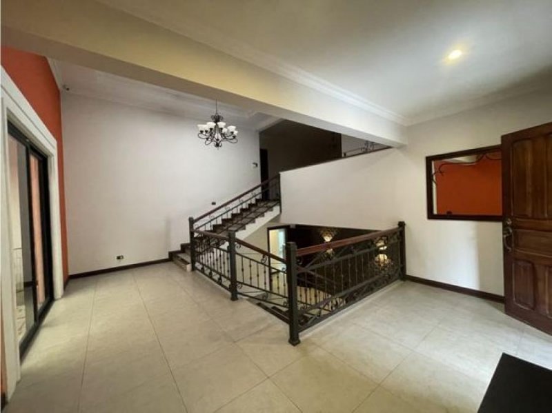 Foto Casa en Venta en Curridabat, San José - U$D 390.000 - CAV98748 - BienesOnLine