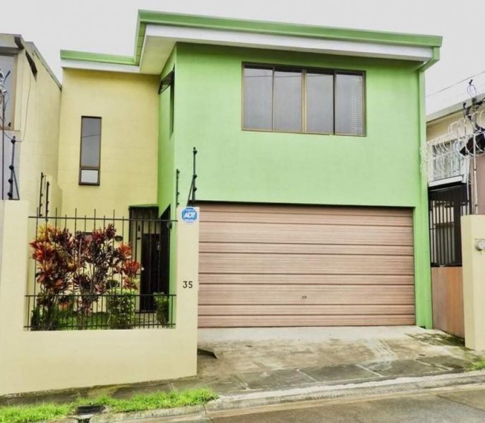 Casa en Venta en  Heredia, Heredia