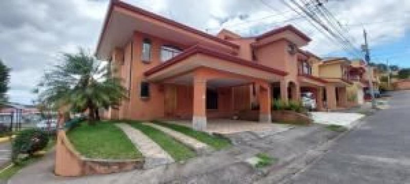 Foto Casa en Venta en Bouganvillea, San José - U$D 210.000 - CAV49445 - BienesOnLine