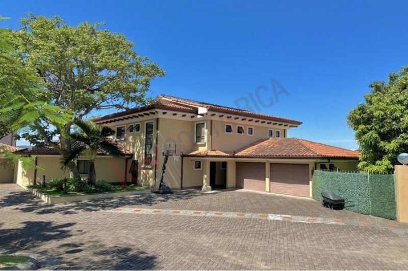 Foto Casa en Venta en Santa Ana, San José - U$D 499.000 - CAV92921 - BienesOnLine