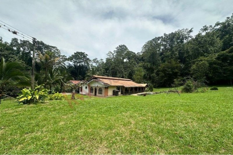 Finca en Venta en  Turrialba, Cartago