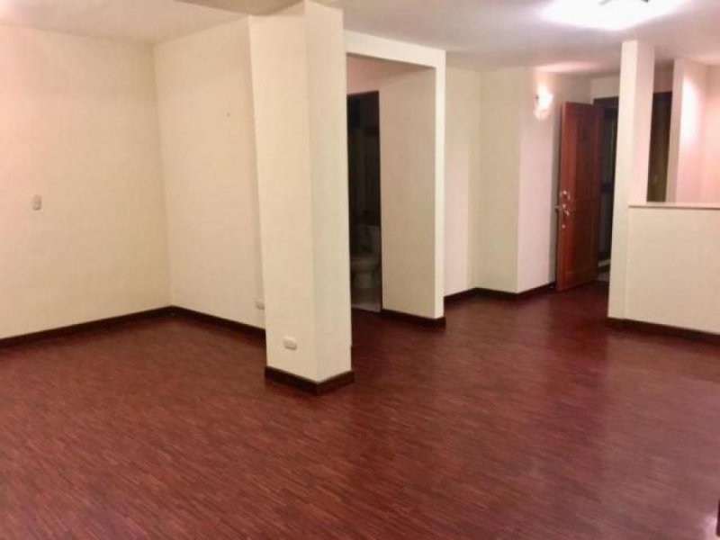 Foto Apartamento en Venta en Uruca, San José - U$D 110.000 - APV31176 - BienesOnLine