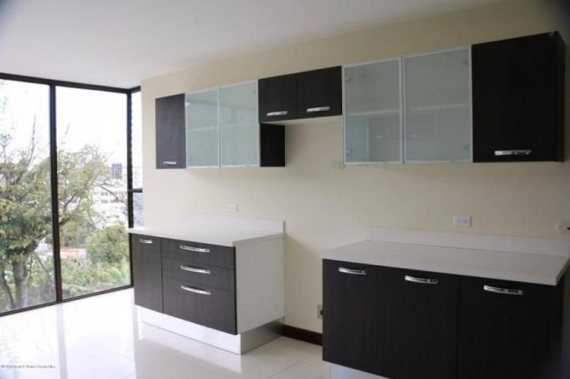 Foto Apartamento en Venta en Escazú, San José - U$D 410.000 - APV30915 - BienesOnLine