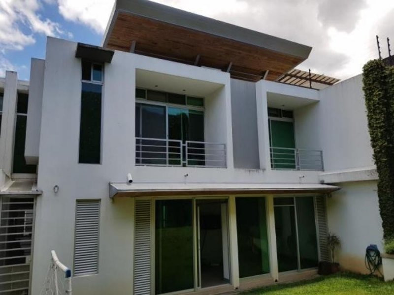 Foto Casa en Venta en Alajuela, Alajuela - U$D 275.000 - CAV39894 - BienesOnLine