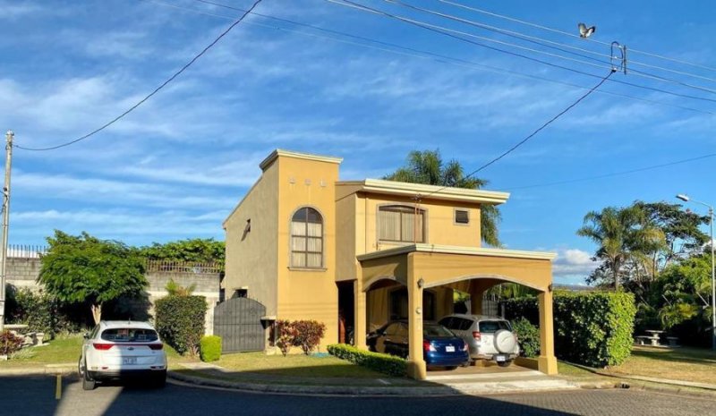 Foto Casa en Venta en Heredia, Heredia - U$D 189.000 - CAV51754 - BienesOnLine