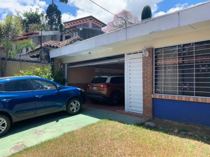 Foto Casa en Venta en Escazú, San José - U$D 175.000 - CAV53258 - BienesOnLine