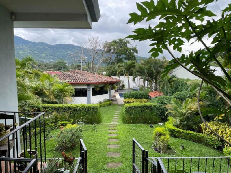 Foto Casa en Venta en Escazú, San José - U$D 395.000 - CAV53260 - BienesOnLine