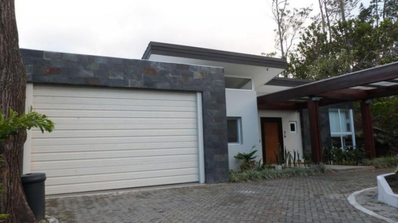 Foto Casa en Venta en Escazú, San José - U$D 850.000 - CAV52796 - BienesOnLine