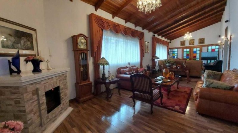 Foto Casa en Venta en Montes de Oca, San José - U$D 350.000 - CAV53251 - BienesOnLine