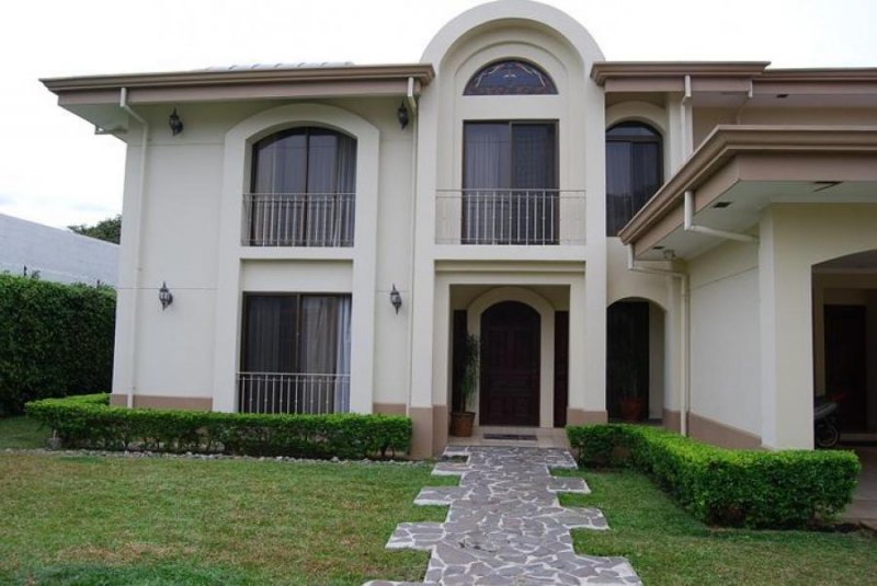 Foto Casa en Venta en Santa Ana, San José - U$D 825.000 - CAV52913 - BienesOnLine