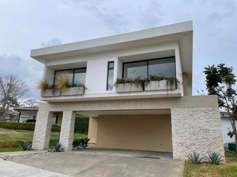 Foto Casa en Venta en Ulloa, Heredia - U$D 387.000 - CAV56127 - BienesOnLine