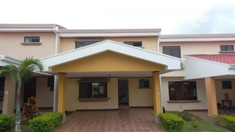 Foto Casa en Venta en Sabanilla, Montes de Oca, San José - U$D 170.000 - CAV69308 - BienesOnLine