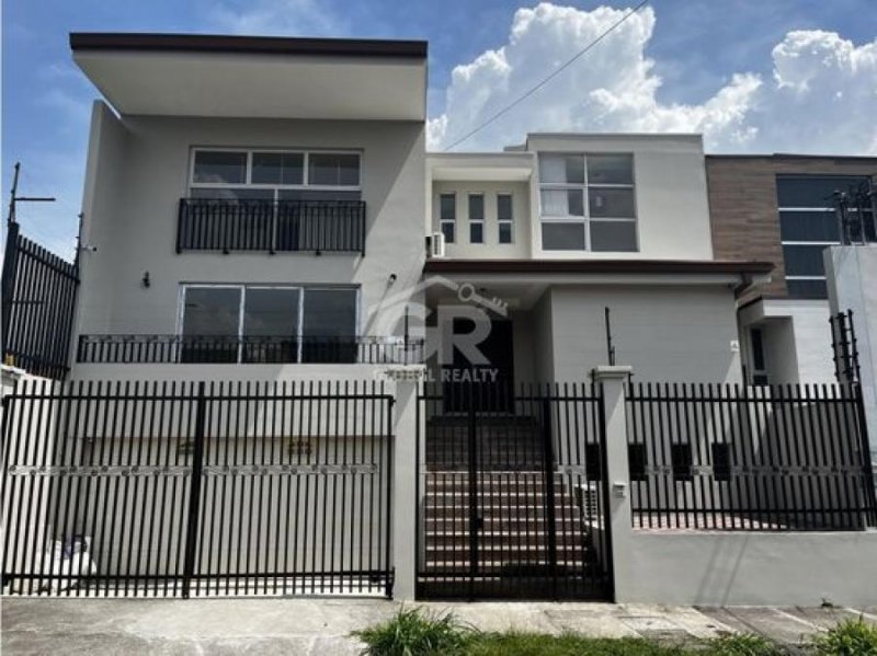 Foto Casa en Venta en Escazú, San José, Escazú, San José - U$D 625.000 - CAV78203 - BienesOnLine