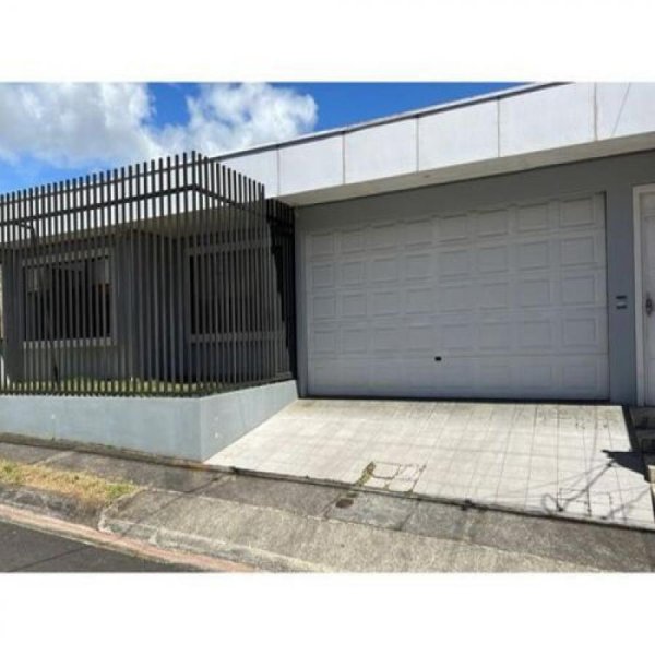 Foto Casa en Venta en La Unión, Cartago - U$D 280.000 - CAV91844 - BienesOnLine