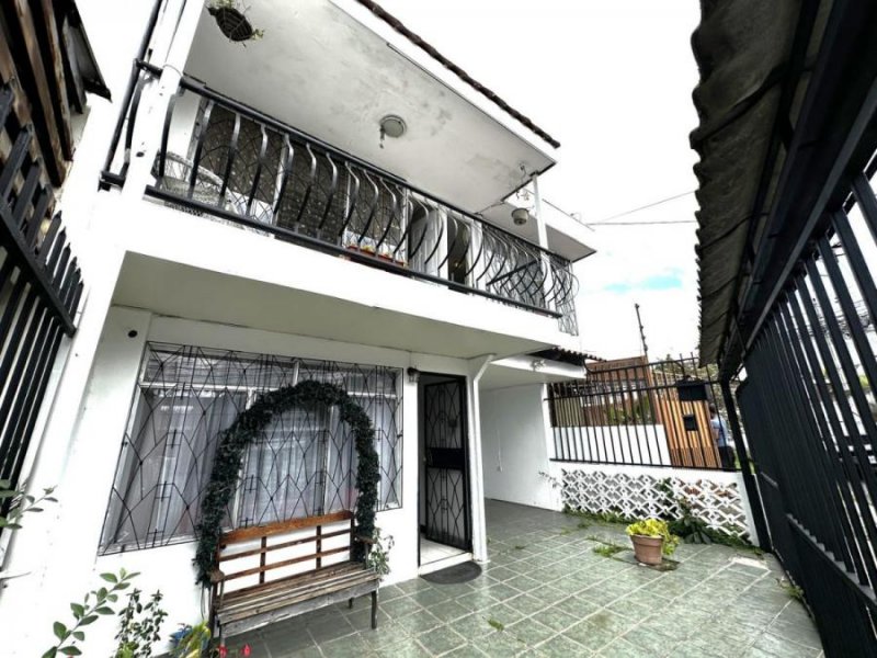 Foto Casa en Venta en yoses Sur, Zapote, San José - ¢ 91.000.000 - CAV109170 - BienesOnLine