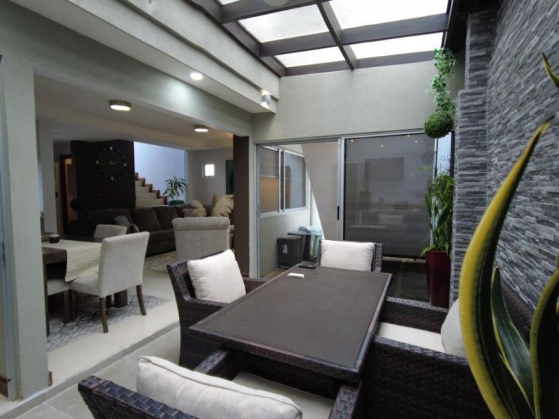 Foto Casa en Venta en Mercedes, Heredia - U$D 190.000 - CAV95256 - BienesOnLine