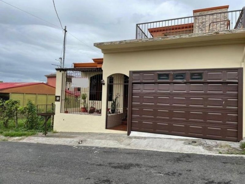 Casa en Venta en  Turrialba, Cartago