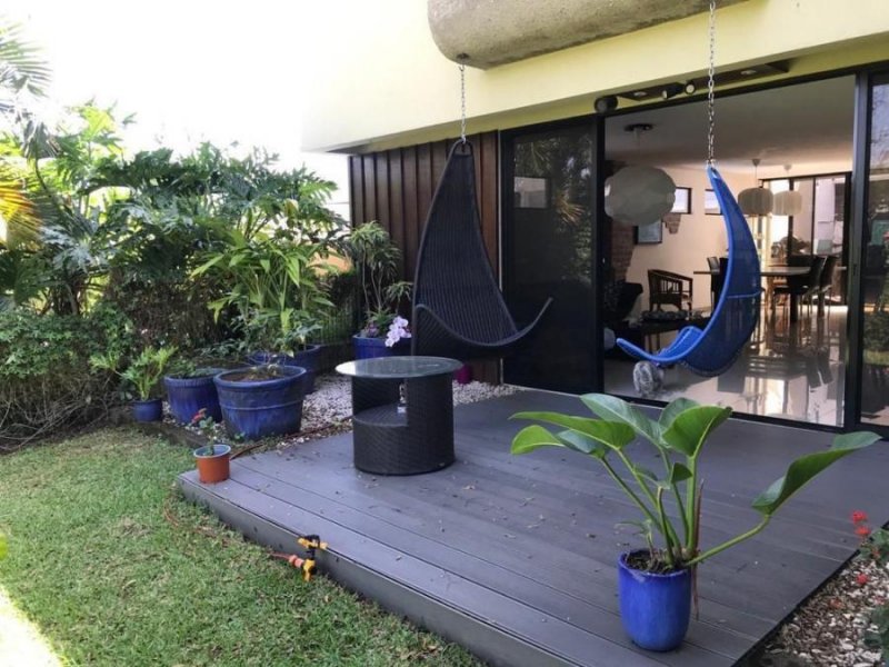 Foto Casa en Venta en Escazú, San José - U$D 360.000 - CAV89805 - BienesOnLine