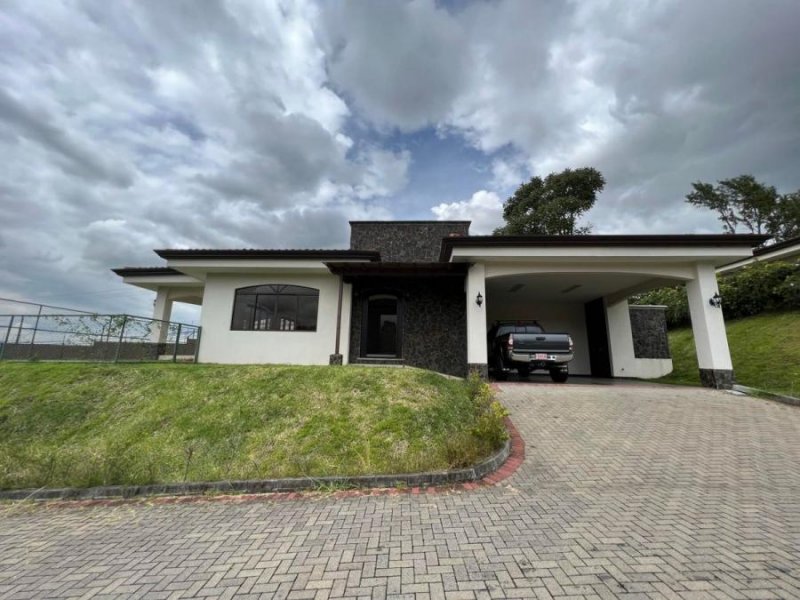 Foto Casa en Venta en San Isidro, Heredia - U$D 485.000 - CAV107031 - BienesOnLine