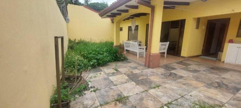 Foto Casa en Venta en pozos, Santa Ana, San José - U$D 200.000 - CAV97027 - BienesOnLine