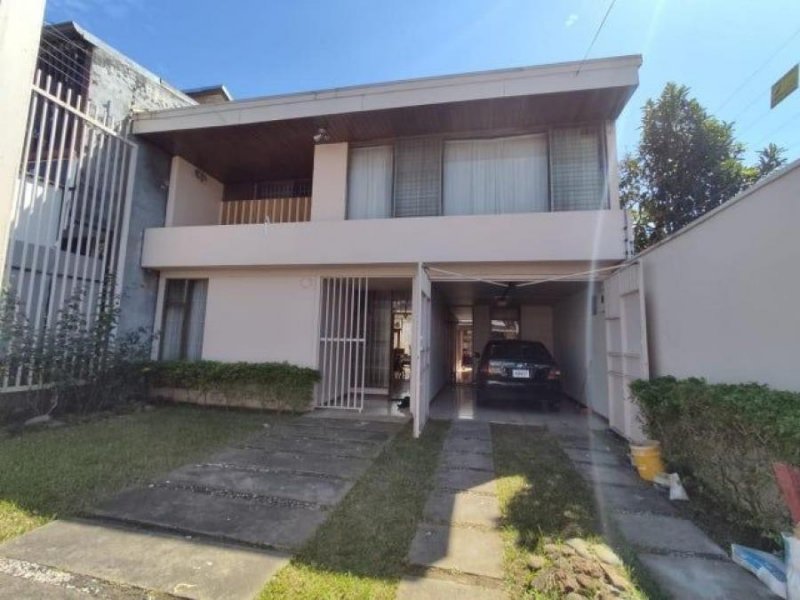 Foto Casa en Venta en Alajuela, Alajuela - U$D 352.000 - CAV98612 - BienesOnLine