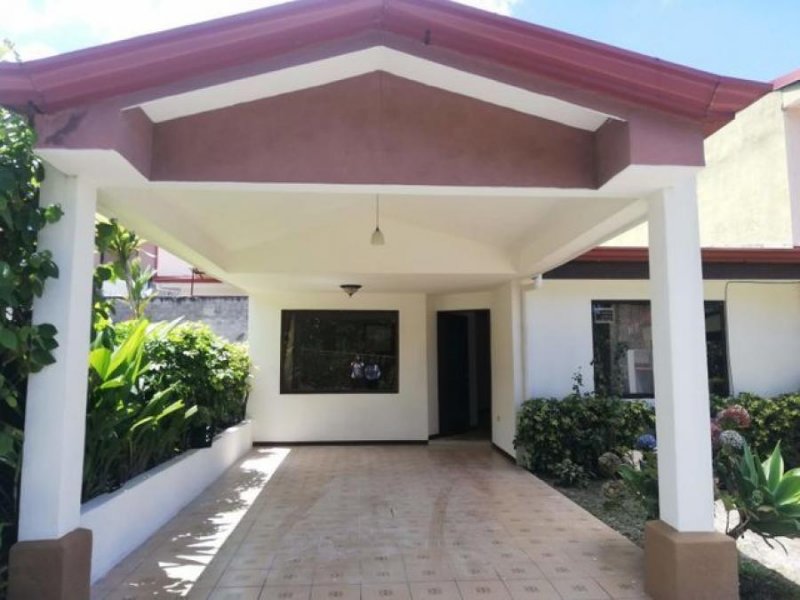 Foto Casa en Venta en Alajuelita, San José - ¢ 75.000.000 - CAV54653 - BienesOnLine