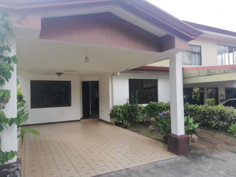 Foto Casa en Venta en Alajuelita, San José - ¢ 76.000.000 - CAV54547 - BienesOnLine