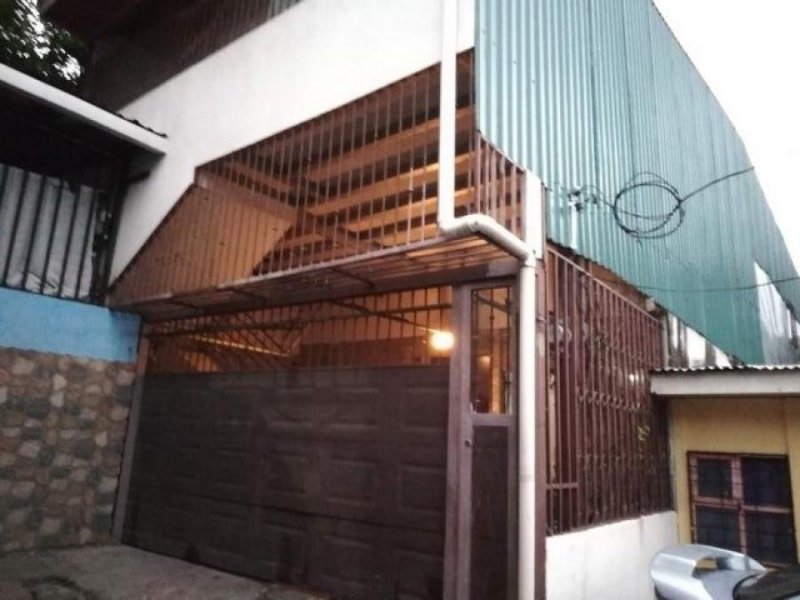 Foto Casa en Venta en Alajuelita, San José - ¢ 50.000.000 - CAV73966 - BienesOnLine