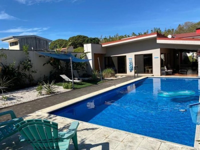 Foto Casa en Venta en Atenas, Atenas, Alajuela - U$D 269.000 - CAV40193 - BienesOnLine