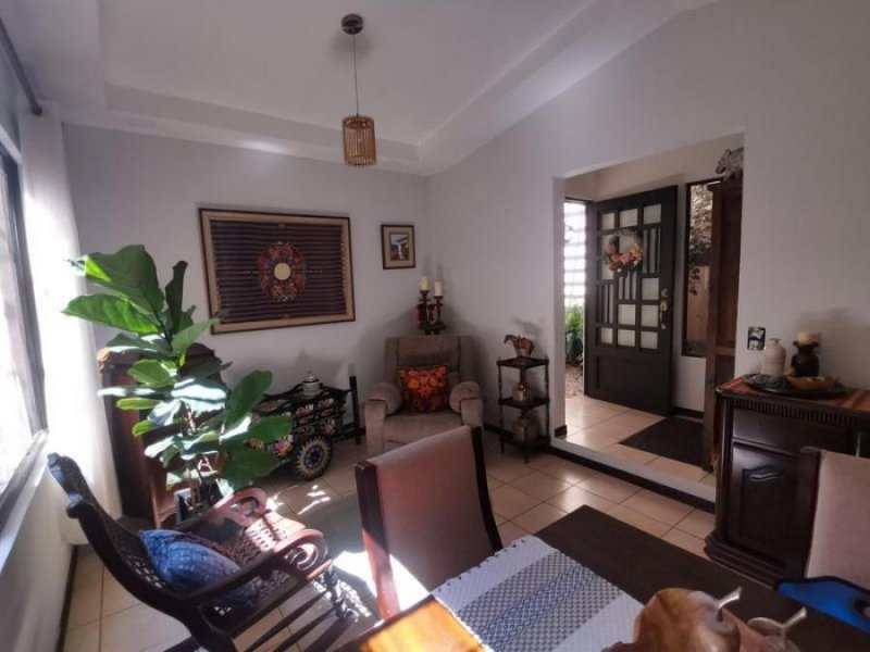 Foto Casa en Venta en Barva, Heredia - U$D 185.000 - CAV102932 - BienesOnLine