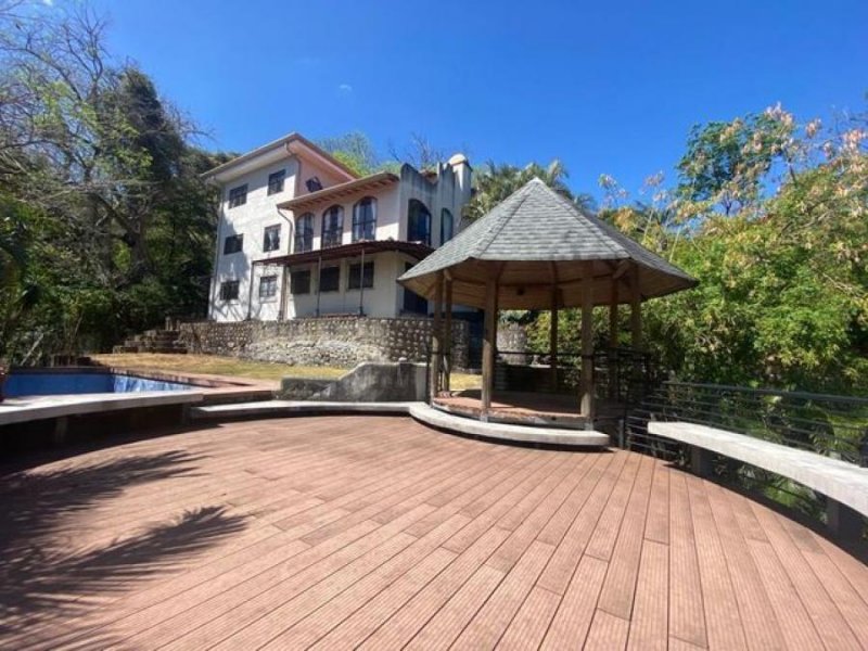 Foto Casa en Venta en Brasil, Santa Ana, San José - U$D 650.000 - CAV57858 - BienesOnLine