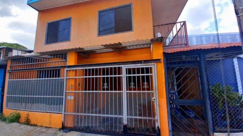 Foto Casa en Venta en Las Promesas, Santa Ana, San José - U$D 90.500 - CAV42241 - BienesOnLine