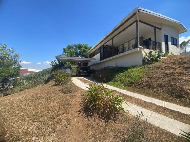 Foto Casa en Venta en Ciudad Colon, Mora, San José - U$D 340.000 - CAV106630 - BienesOnLine