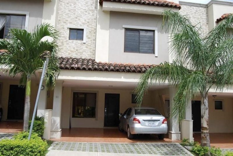 Foto Casa en Venta en Santa Ana, San José - U$D 190.000 - CAV32871 - BienesOnLine