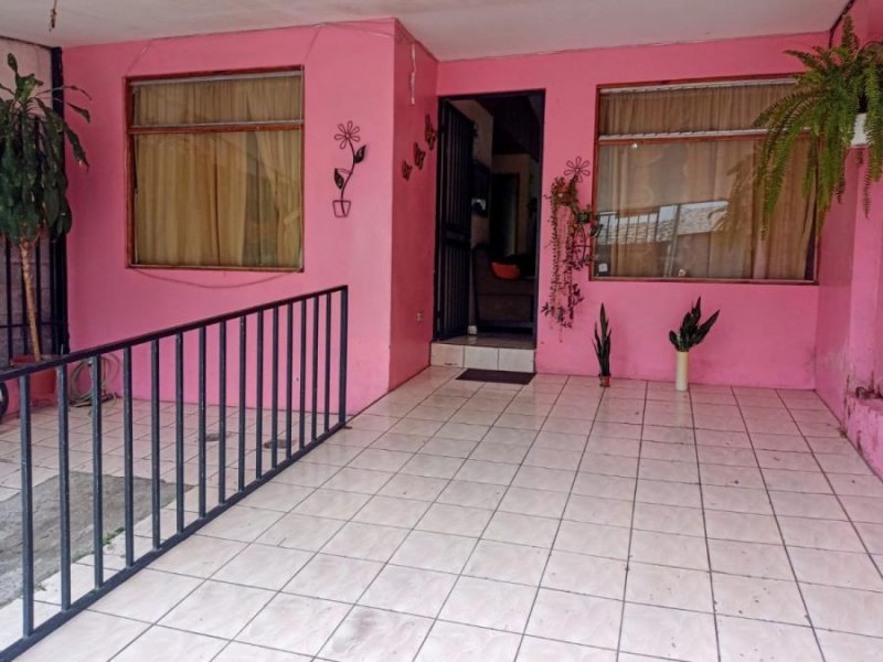 Foto Casa en Venta en San Juan de Dios, Desamparados, San José - U$D 112.000 - CAV101118 - BienesOnLine