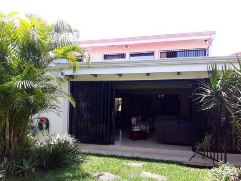 Foto Casa en Venta en El Prado, Curridabat, San José - ¢ 186.000.000 - CAV44226 - BienesOnLine