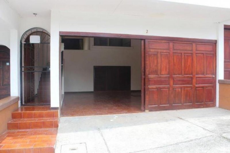 Foto Casa en Venta en Escazú, Escazú, San José - ¢ 137.000.000 - CAV48164 - BienesOnLine