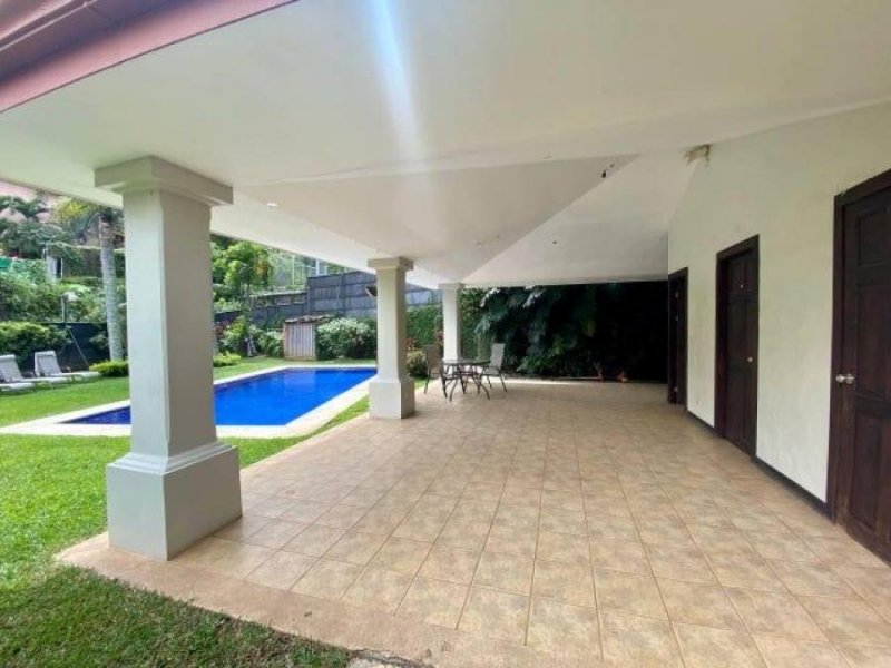 Foto Casa en Venta en Escazu, Escazu, San José - U$D 298.000 - CAV86992 - BienesOnLine