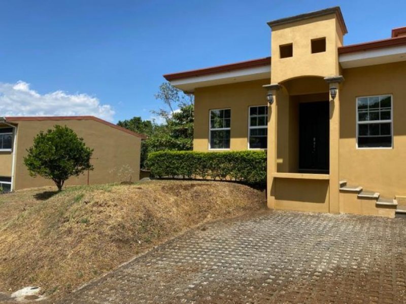 Foto Casa en Venta en Puente de Piedra, Grecia, Alajuela - U$D 175.000 - CAV54551 - BienesOnLine