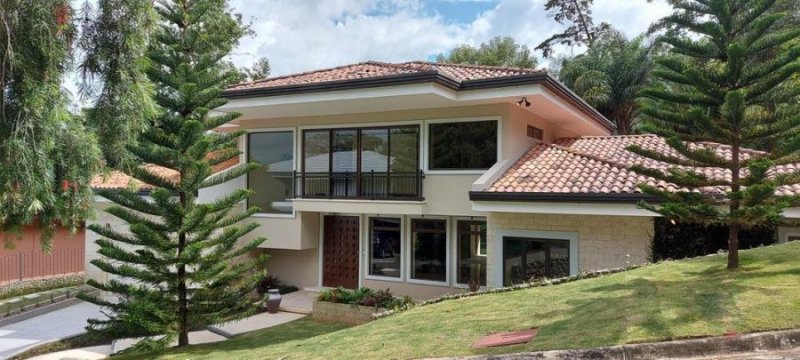 Foto Casa en Venta en guachipelin, San José - U$D 750.000 - CAV34078 - BienesOnLine