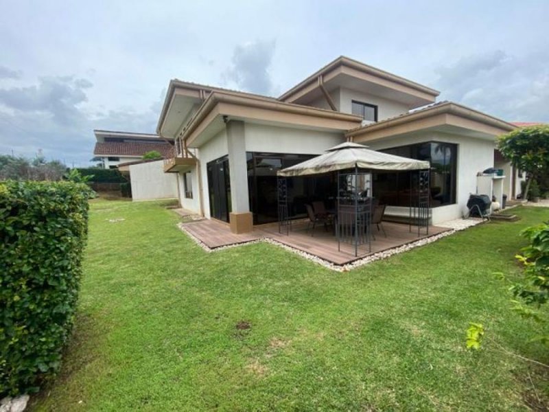 Foto Casa en Venta en Heredia, Heredia - U$D 425.000 - CAV58638 - BienesOnLine