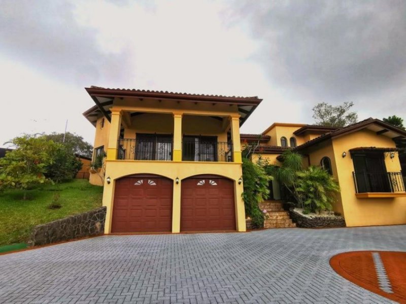 Foto Casa en Venta en Santa Bárbara, Heredia - U$D 550.000 - CAV80639 - BienesOnLine