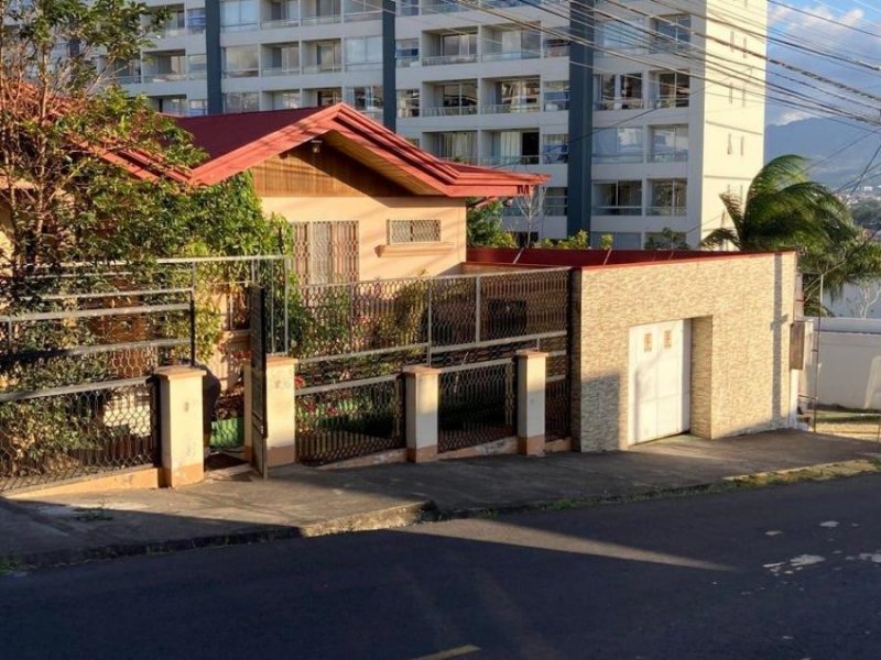 Foto Casa en Venta en Heredia, Heredia - U$D 492.500 - CAV70164 - BienesOnLine